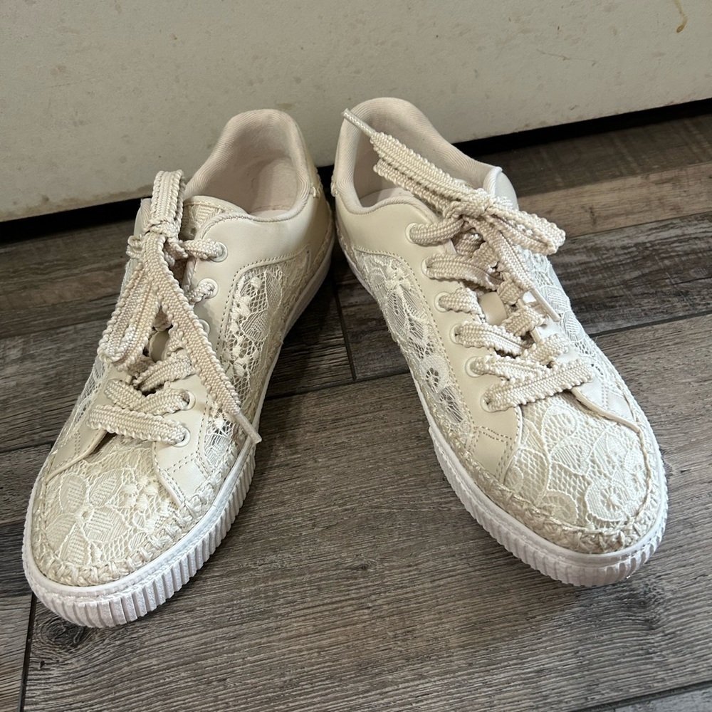 Marc Fisher Sprying Platform cream Lace sneaker shoe - Picture 6 of 9